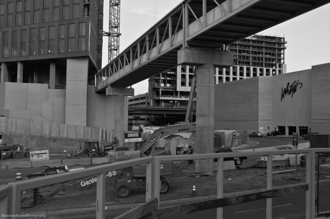 Photo of Tysons plaza skywalk directly from the metro station platform